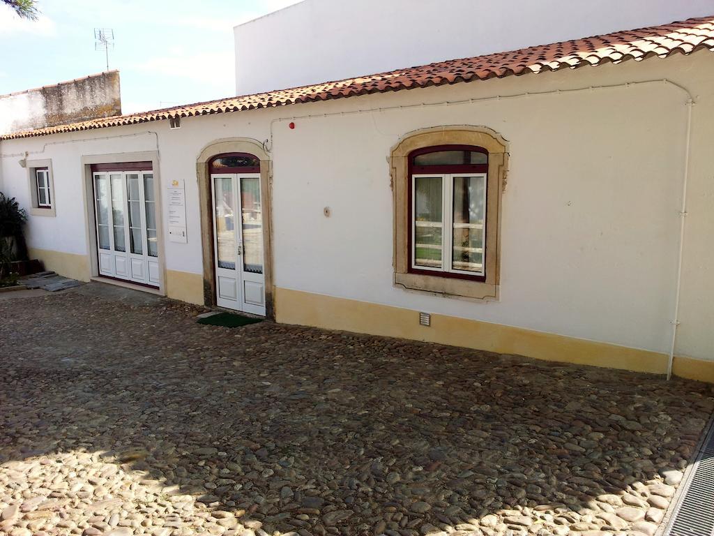 Casa Da Tia Guida Bed & Breakfast Golegã Exterior photo