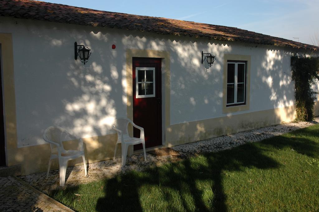 Casa Da Tia Guida Bed & Breakfast Golegã Exterior photo